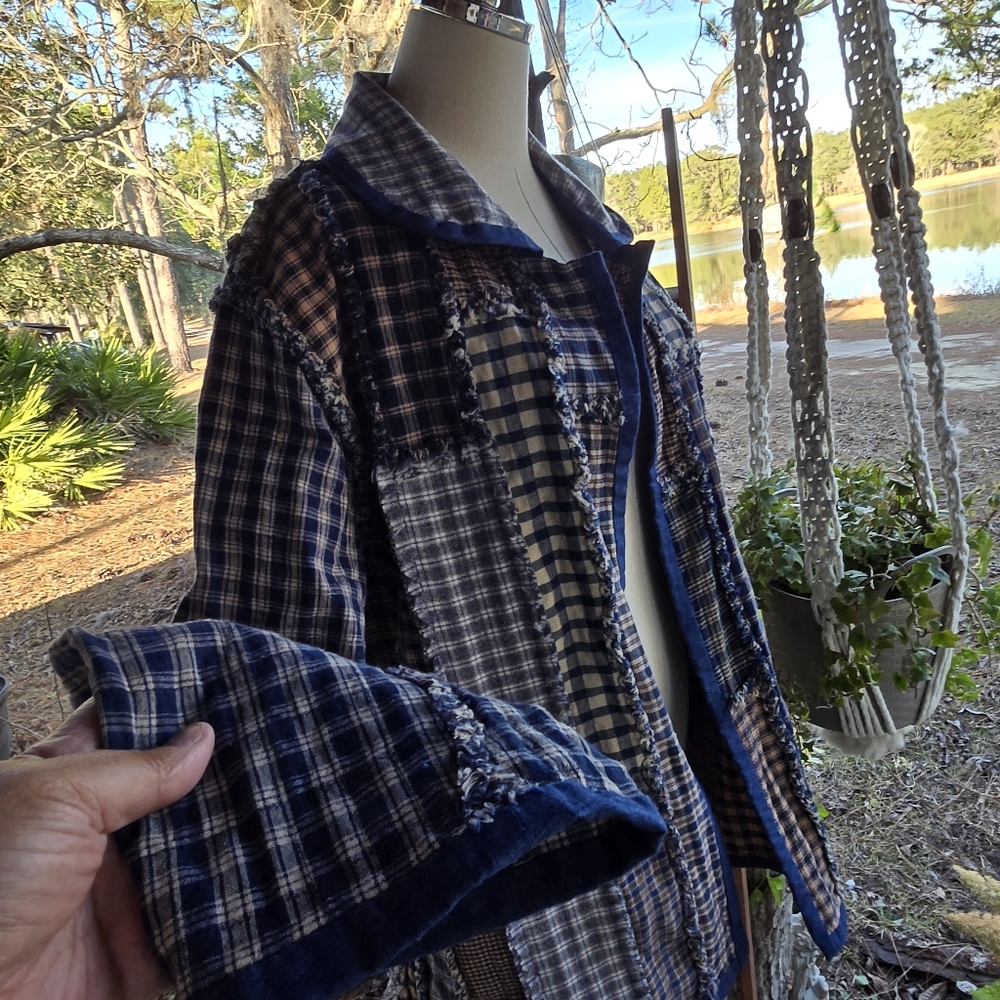 Women's Reversible Patchwork Open Front Blazer Or… - image 4